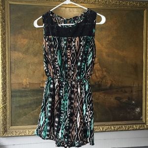 FashionWeb Sheer Abstract Geometric Pattern Romper